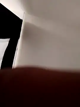 Snapshot of souseu83 chatting on 12/15/25, 06:23 souseu83 online show from 12/15/25, 06:23