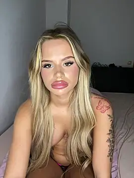 Snapshot of Danielaa_2005 chatting on 02/03/26, 05:07 Danielaa 2005 online show from 02/03/26, 05:07