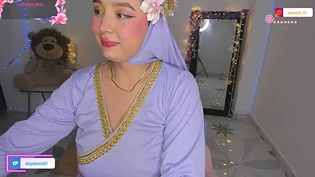 Snapshot of Jazmin_kithana chatting on 03/31/26, 03:19 Jazmin kithana online show from 03/31/26, 03:19