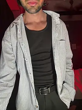 Snapshot of fitboy_xxx chatting on 03/21/26, 07:17 fitboy xxx online show from 03/21/26, 07:17