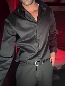 Snapshot of fitboy_xxx chatting on 03/27/26, 07:24 fitboy xxx online show from 03/27/26, 07:24