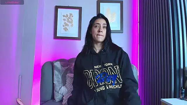 Ariana collinss online show from 03/24/26, 11:48