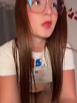 Snapshot of Sara_Rose__ chatting on 07/09/26, 11:31 Sara Rose online show from 07/09/26, 11:31