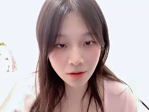 Snapshot of youyou-66 chatting on 12/14/25, 10:09 youyou-66 online show from 12/14/25, 10:09