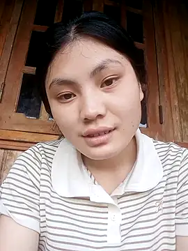 Snapshot of Hilary-123 chatting on 03/30/26, 12:44 Hilary-123 online show from 03/30/26, 12:44