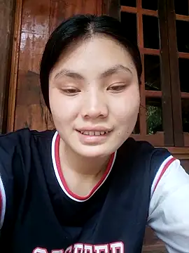 Snapshot of Hilary-123 chatting on 04/04/26, 03:05 Hilary-123 online show from 04/04/26, 03:05