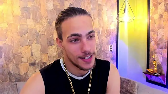 PatrickS25 online show from 01/10/26, 03:52