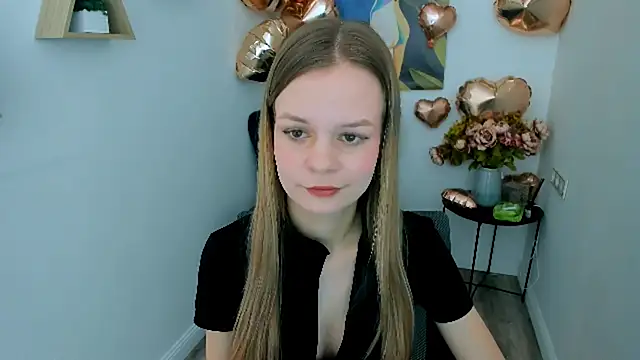 MidnighteAura online show from 02/20/26, 03:03