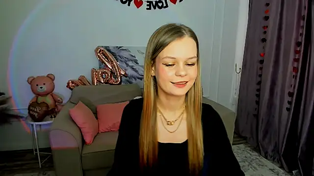 MidnighteAura online show from 02/25/26, 11:31