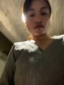 Snapshot of Lilik2 chatting on 03/05/26, 10:50 Lilik2 online show from 03/05/26, 10:50