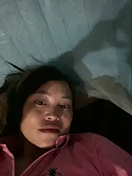 Snapshot of Lilik2 chatting on 03/31/26, 11:43 Lilik2 online show from 03/31/26, 11:43