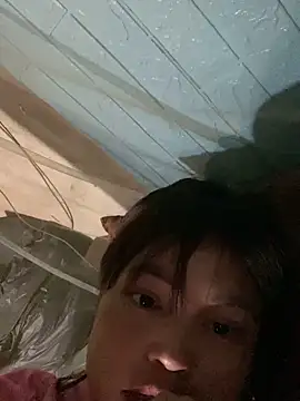 Snapshot of Lilik2 chatting on 04/01/26, 11:44 Lilik2 online show from 04/01/26, 11:44