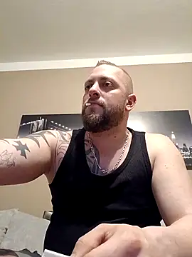 Snapshot of Chiemsee610 chatting on 03/06/26, 09:11 Chiemsee610 online show from 03/06/26, 09:11