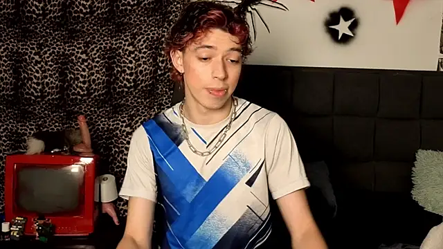 Otter Starr online show from 12/16/25, 04:17