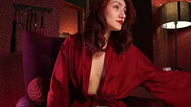 Roxa Lana online show from 05/09/26, 02:44