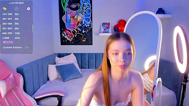 Snapshot of Tessa_Sunn chatting on 03/12/26, 12:06 Tessa Sunn online show from 03/12/26, 12:06