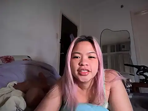 Snapshot of Tina_Slick chatting on 05/07/26, 11:59 Tina Slick online show from 05/07/26, 11:59