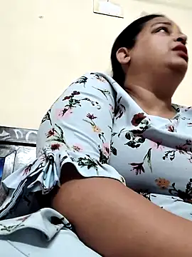 Snapshot of Sexey-Model21 chatting on 03/13/26, 03:07 Sexey-Model21 online show from 03/13/26, 03:07