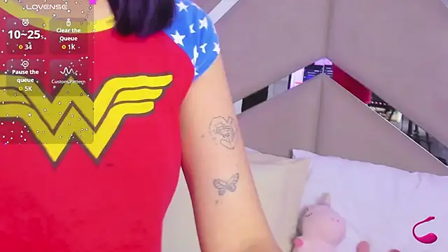 Snapshot of Dreammy_Kitty chatting on 12/16/25, 12:32 Dreammy Kitty online show from 12/16/25, 12:32