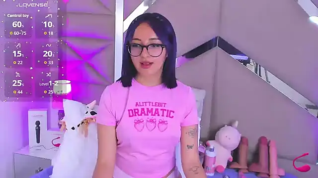 Snapshot of Dreammy_Kitty chatting on 03/21/26, 02:53 Dreammy Kitty online show from 03/21/26, 02:53