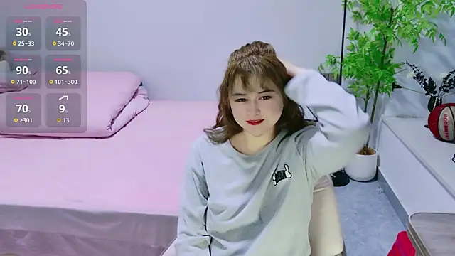 Snapshot of mengjing77 chatting on 02/07/26, 03:38 mengjing77 online show from 02/07/26, 03:38