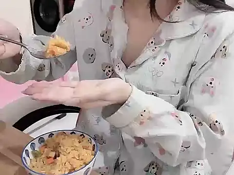 Yuyu-baobei online show from 03/24/26, 09:53