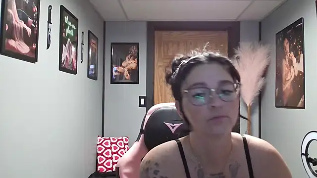 Snapshot of Natalia5Nash chatting on 02/09/26, 01:37 Natalia5Nash online show from 02/09/26, 01:37