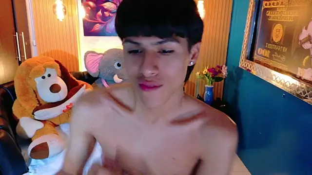 StormLuxX online show from 04/08/26, 12:05