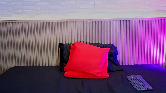 EmyVega online show from 02/27/26, 11:27