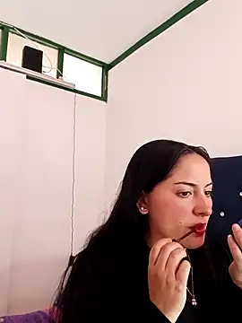 Snapshot of MisNicol chatting on 02/03/26, 09:53 MisNicol online show from 02/03/26, 09:53