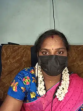 Snapshot of Tamil_Pallavi chatting on 07/16/26, 05:41 Tamil Pallavi online show from 07/16/26, 05:41