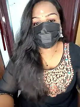 Snapshot of Tamil_Shara chatting on 06/30/26, 10:05 Tamil Shara online show from 06/30/26, 10:05