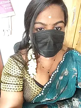 Snapshot of Tamil_Shara chatting on 07/12/26, 08:49 Tamil Shara online show from 07/12/26, 08:49