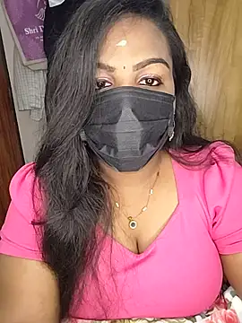 Snapshot of Tamil_Shara chatting on 07/15/26, 03:06 Tamil Shara online show from 07/15/26, 03:06
