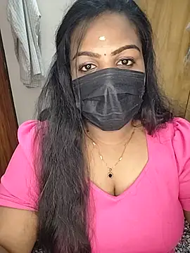 Snapshot of Tamil_Shara chatting on 07/21/26, 06:54 Tamil Shara online show from 07/21/26, 06:54