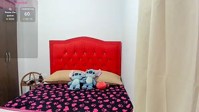 Snapshot of Samantha_luv_ chatting on 02/26/26, 11:59 Samantha luv online show from 02/26/26, 11:59