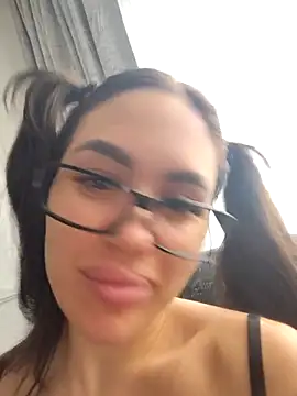 SiennaLuxexx online show from 03/31/26, 11:54