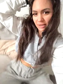 SiennaLuxexx online show from 04/14/26, 01:17