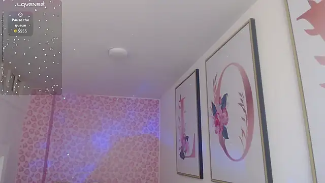 Snapshot of Nina_harpper_ chatting on 02/20/26, 12:38 Nina harpper online show from 02/20/26, 12:38