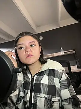 Camila Duarte2 online show from 01/14/26, 01:39