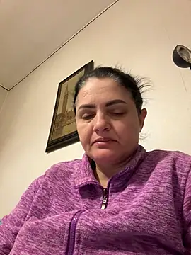 Snapshot of gini92 chatting on 01/18/26, 06:50 gini92 online show from 01/18/26, 06:50