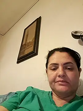 Snapshot of gini92 chatting on 02/12/26, 06:52 gini92 online show from 02/12/26, 06:52