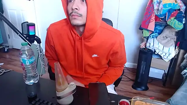 Snapshot of Longdforya chatting on 03/12/26, 05:19 Longdforya online show from 03/12/26, 05:19