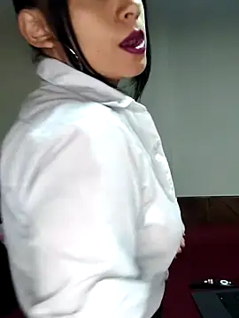 Laura Daza1 online show from 02/03/26, 01:38