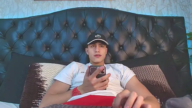 Lander Cruz online show from 02/02/26, 07:12