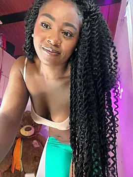 Cynthia es online show from 12/22/25, 04:59