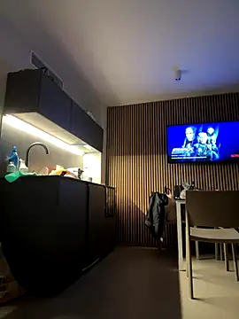 Snapshot of andresbale chatting on 12/18/25, 10:16 andresbale online show from 12/18/25, 10:16