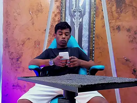 black sweethot online show from 12/02/25, 04:07