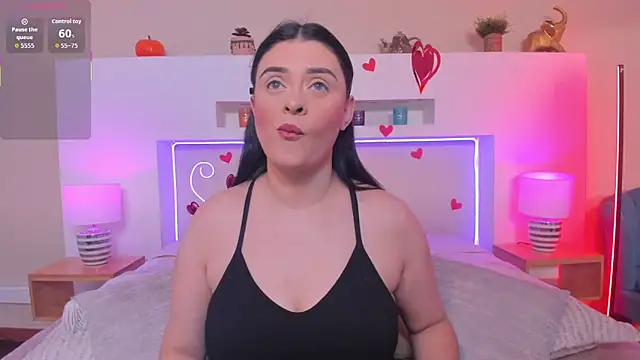 AnikaRomanoff  online show from 02/25/26, 11:42