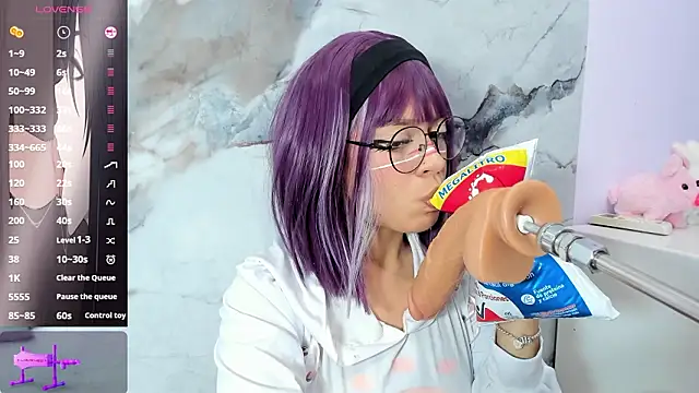 sofia shadow  online show from 03/05/26, 03:57